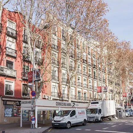 Apartment Homeabout Atocha Madrid