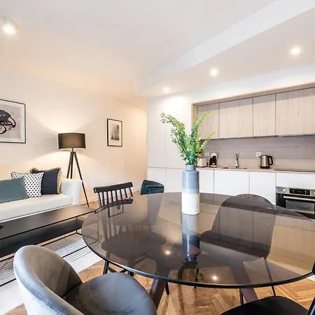 Mintystay - 1 Bd Opera Apartment