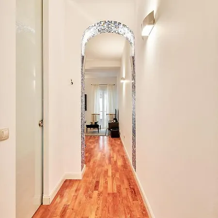 Goya Elegance, By Presidence Apartment *