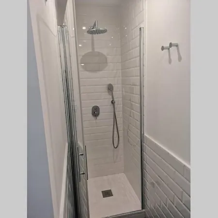 Apartment Center 2 Bedrooms Quiet *