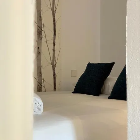 Tulem La Latina Apartment *