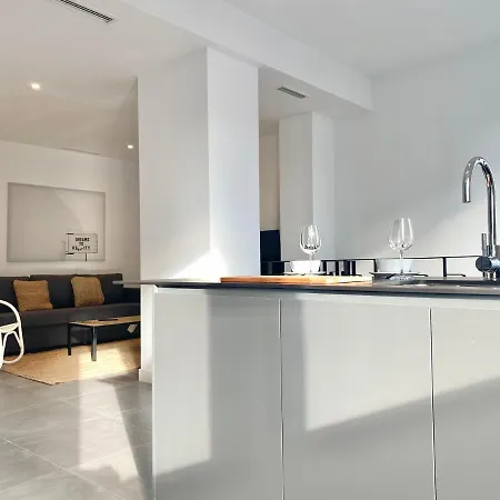 Tulem La Latina Apartment