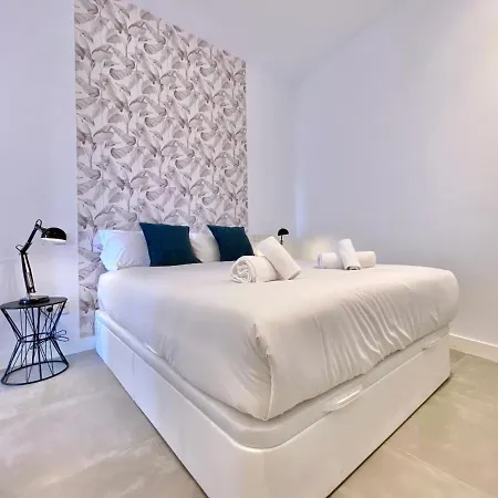 Apartment Tulem La Latina Madrid