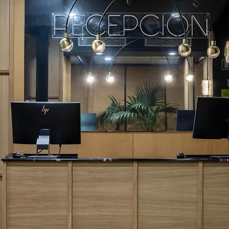 Hotel Petit Palace Preciados 3*