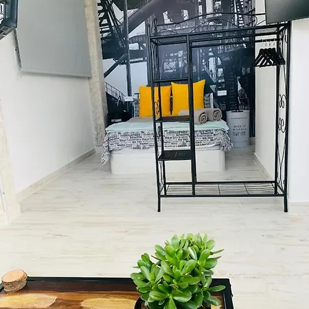 Coco Homes Apartment