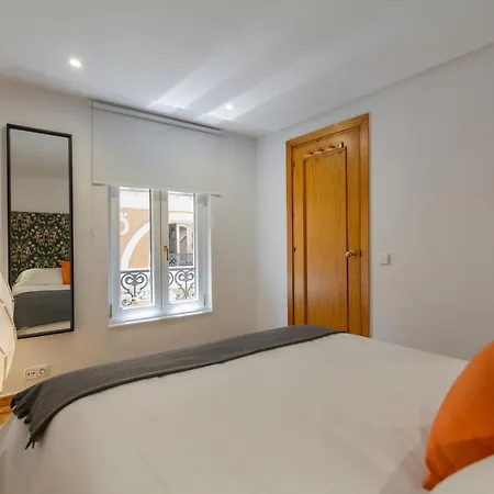 Apartment Homelike Sol - Gran Via I *