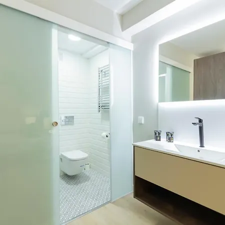 Apartment Dobohomes - Clara Del Rey *