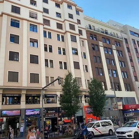 En Gran Via De 45 4 Madrid
