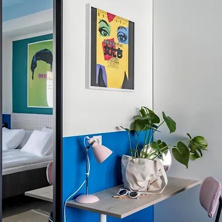 Aparthotel Bob W Chueca 3*