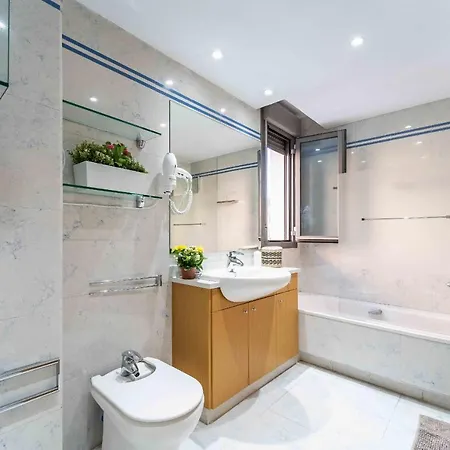 Apartment Super Deluxe With Free Parking Center