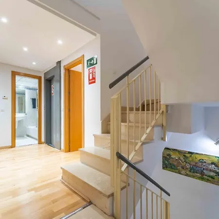 Super Deluxe With Free Parking Center Apartment Madrid