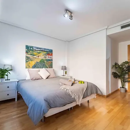 Super Deluxe With Free Parking Center Madrid