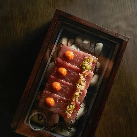 Four Seasons 5*