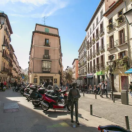 Adis Pensionat Madrid