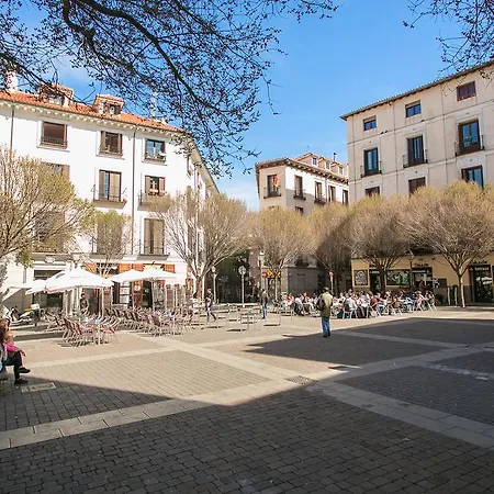 Adis Pensionat 3*