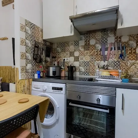 Apartment Social - Kitchen - *