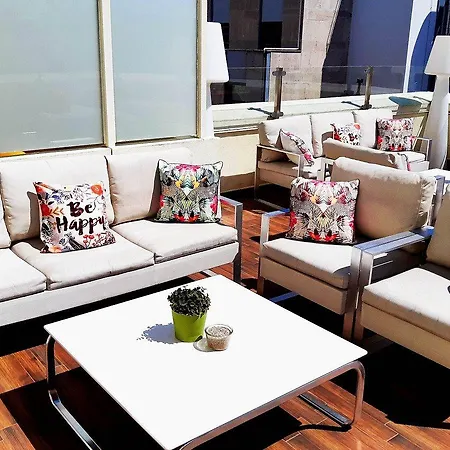 Vincci Centrum 4*