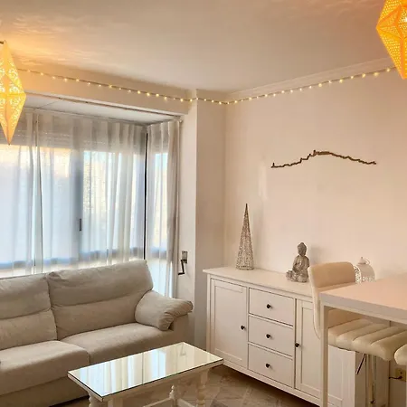 Precioso Estudio Conde Orgaz Apartment Madrid