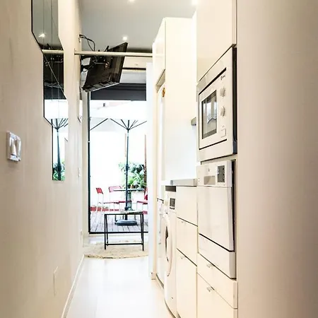 Apartment Precioso Con Patio, Tranquilo *