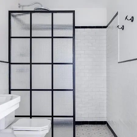 Palacio Tirso De Molina - The Arc Collection *
