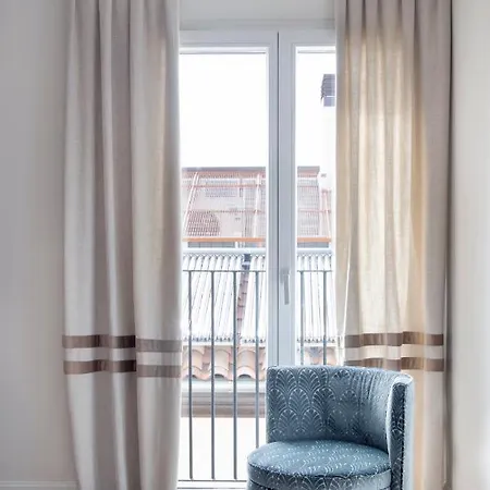 Palacio Tirso De Molina - The Arc Collection *