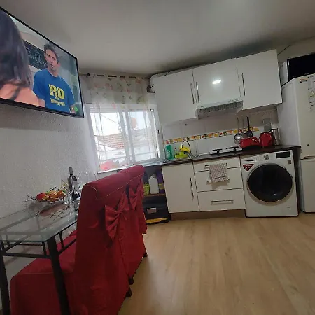 Homestay Extremadura Apartment Madrid