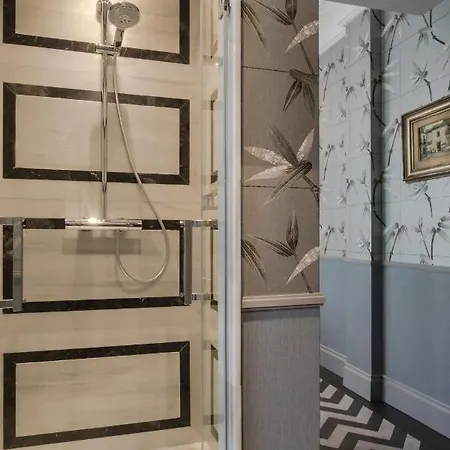 Relais & Chateaux Heritage 5*