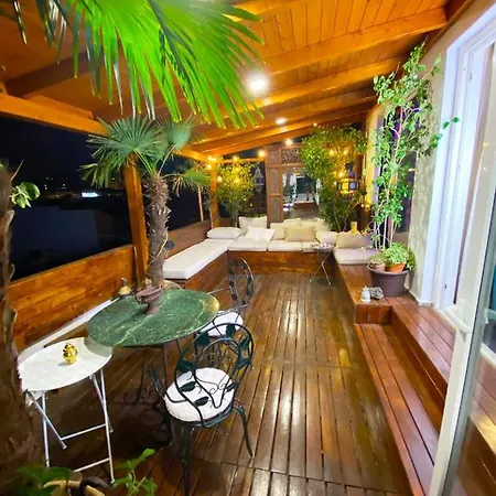 Excellent Penthouse In The Center Apartment Madrid