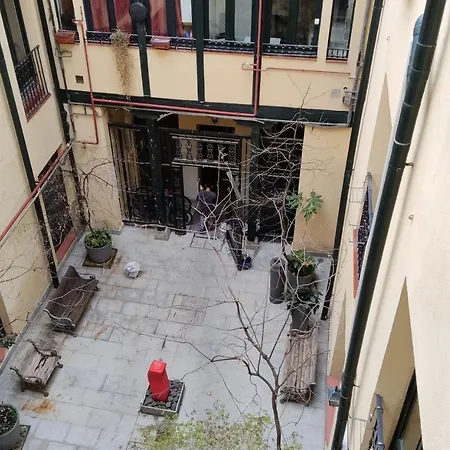 En Fuencarral Granvía Apartamento *