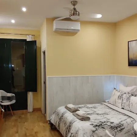 Estudio En Fuencarral Granvia Appartement *