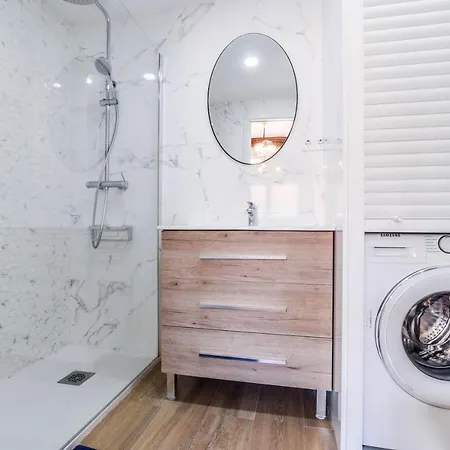 Apartamento En Moncloa Apartment *