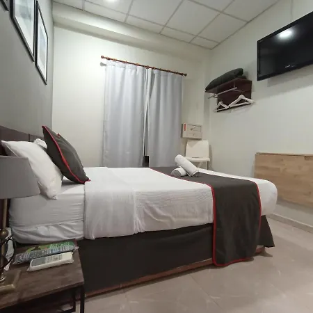 Guest house Ch Murallas Ii Madrid