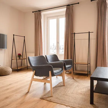 Apartment Slow Luchana