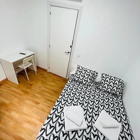 Guest house Puente De Vallecas *