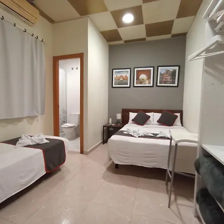 Ch Murallas Ii Guest house Madrid