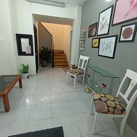 Guest house Ch Murallas Ii Madrid