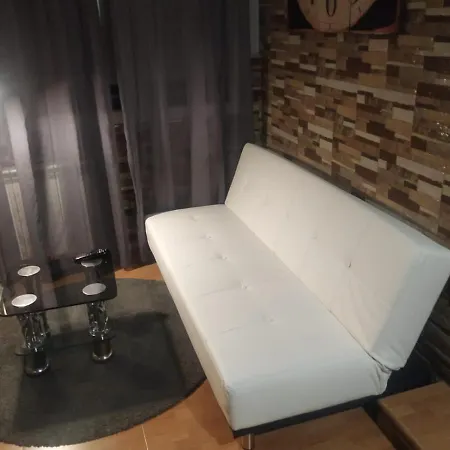 Deluxe Barajas *