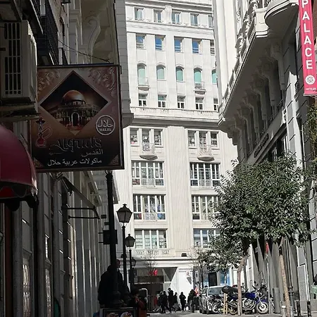 Hermoso Piso En Centro A 30mts De Primark * Madrid
