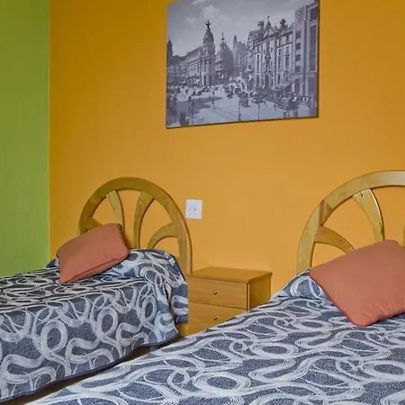 12 Maison d'hôtes 2*