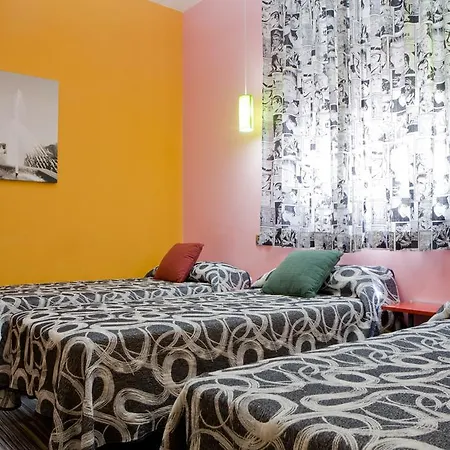 12 Maison d'hôtes 2*