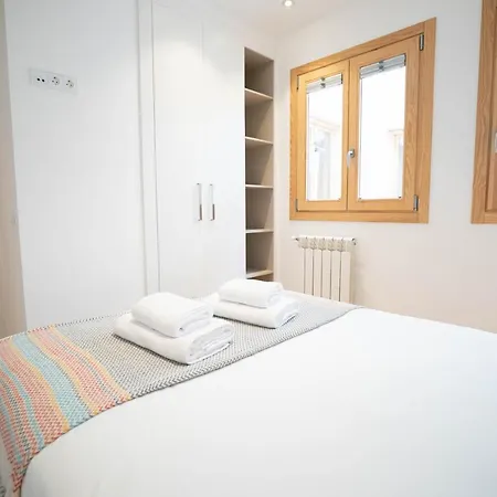Smartr Gran Via Aparthotel *