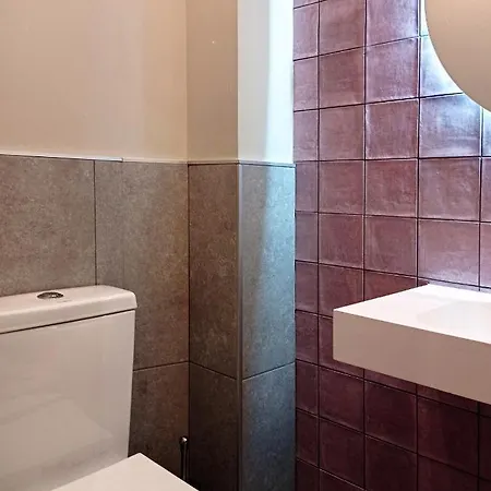 Inhome Apartment *