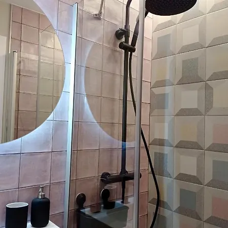 Inhome * Μαδρίτη