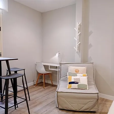 Inhome Apartment *