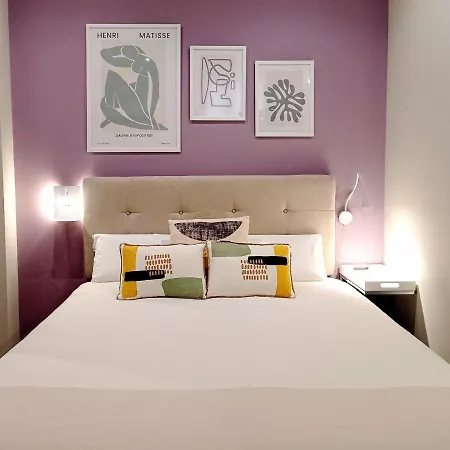 Inhome Apartment *