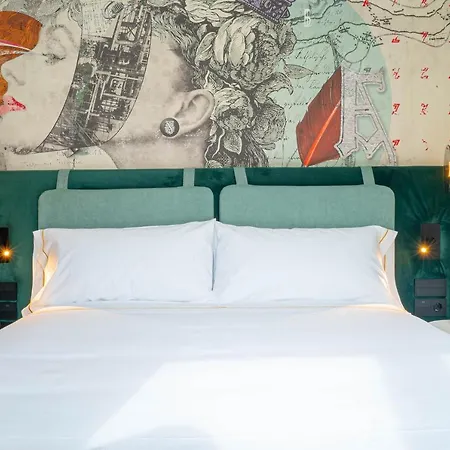 Smartrental Collection Gran Via Capital Aparthotel 4*