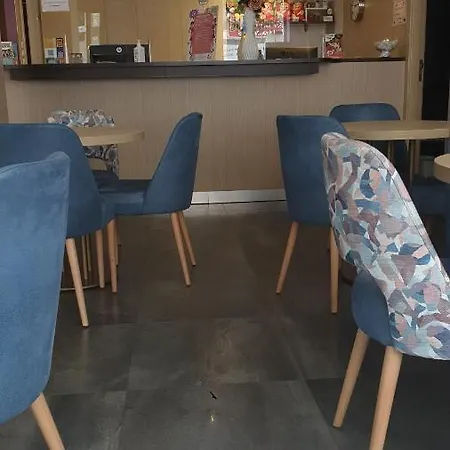 4c Cuatro Caminos Guest house