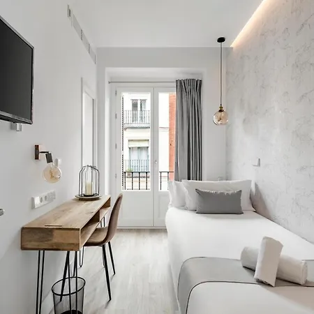 Dobo Homes - Marco Polo 호텔 2*