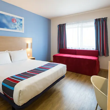 Travelodge Torrelaguna Hotel Madryt