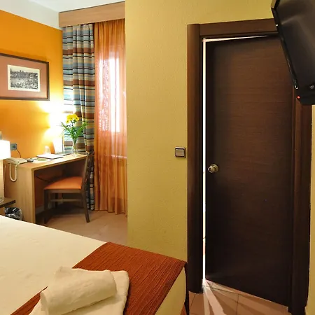 Ballesta Guest house Madrid